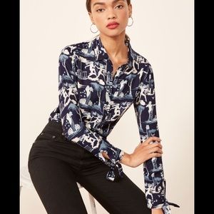 Reformation Corinne top in Delphi